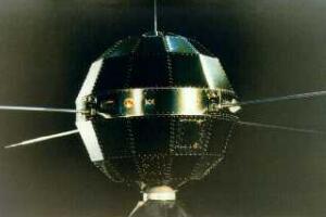 中国第一颗人造卫星，东方红一号卫星(1970年成功发射)