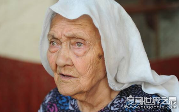 中国最长寿老人排行 一名新疆女子位居第一（1886年出生）